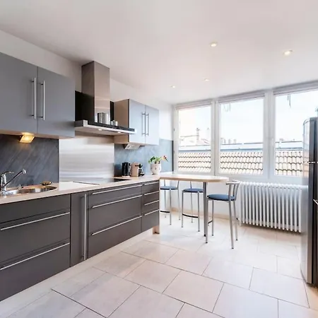 L'excellent De Dumas Apartment *